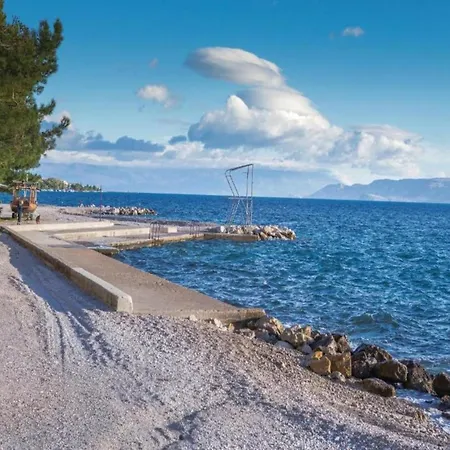 Apartamento In Croatia Near The *