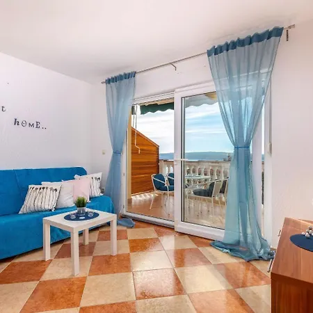Apartment Gorgeous With Sea View *