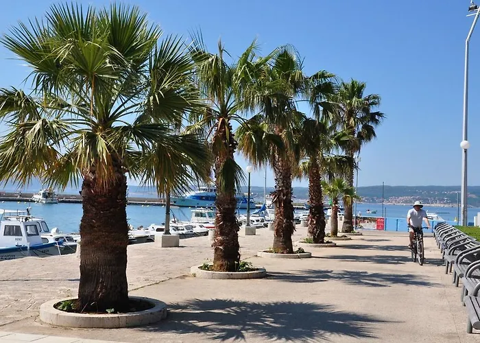 Apartamento In Croatia Near The *
